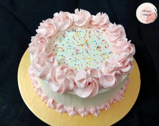Vanilla Cake 1
